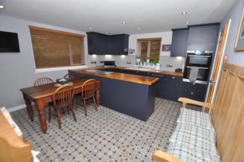 Kitchen / Dining / Family Room