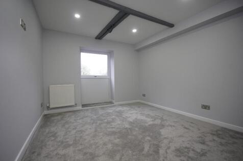 **PARKING* Burch House, Park Terr, Glossop, SK13 8HU photo 5