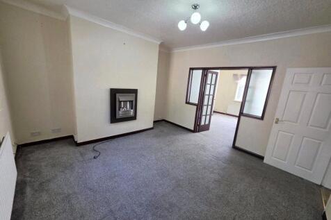 High Street, Ferryhill, West Cornforth, County Durham, DL17 photo 3