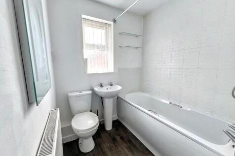 Lockfield, Runcorn, WA7 photo 3