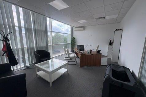Office for sale Image 11