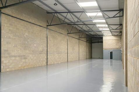 6 Field End Long Crendon  Refurbished   August 2022 1.jpg