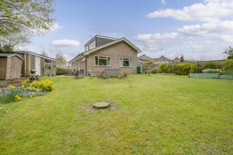 4 Park Lane, HP15 7HY-15.jpg