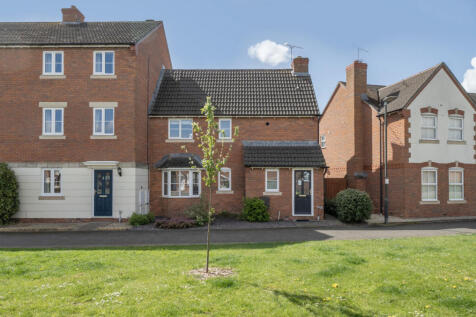 Tewkesbury, GL20 - property photo