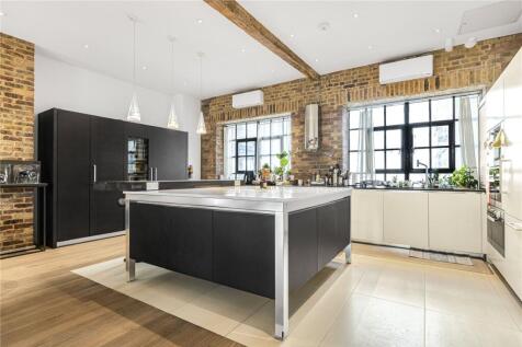 Reception/ Kitchen