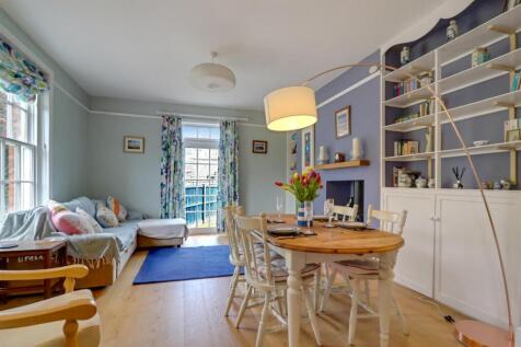 Open Plan Living Dining Kitchen