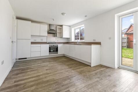 8 Kilham Way-005.JPG