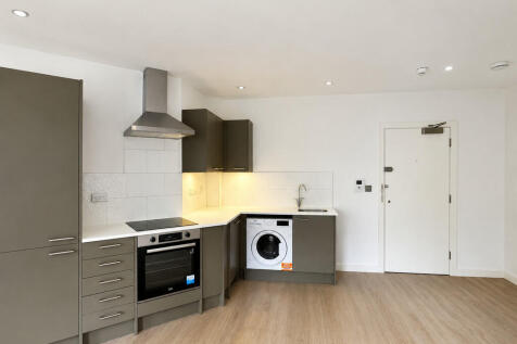 7 Pembroke 