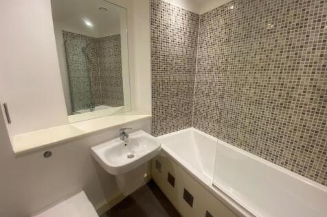 bathroom (1).jpeg