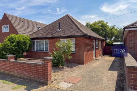 4 Byron Rd Kettering.jpg