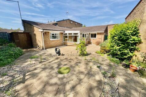 Peterborough, PE2 - property photo