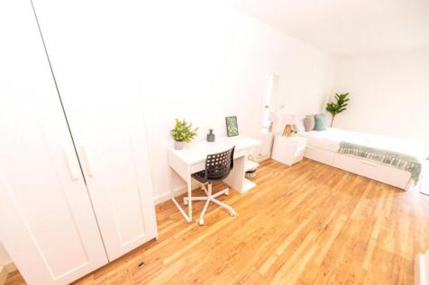 25 Plaza Boulevard, Liverpool, L8 photo 3