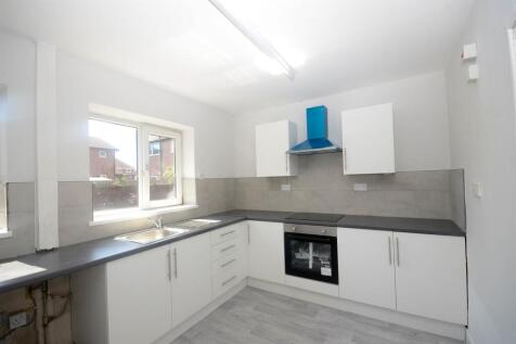 Athlone Place, Birtley photo 4