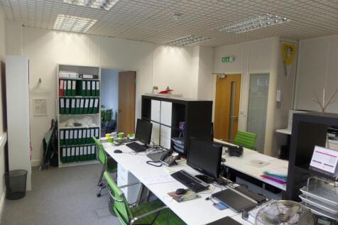 Office to rent Image 3