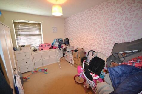 Bradgate Heights, Glenfrith Park photo 4