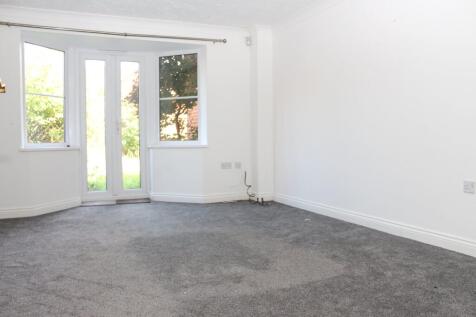 Bristol Close, Newark, Notts, NG24 photo 3