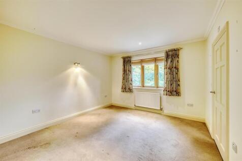 Tollbar Rd Islip-22.jpg