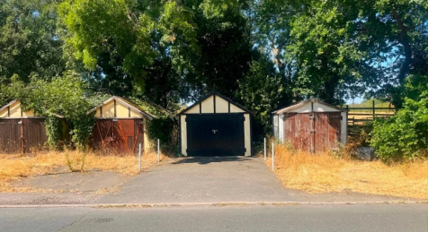 le garage longmoor.png