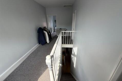 Stockport Road, Cheadle, SK8 photo 5