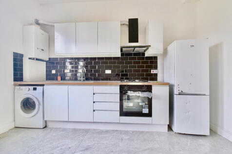 2 Bedroom Flat to Let In Fulham