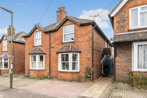 Haslemere, GU27 - property photo