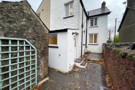 Rear Yard