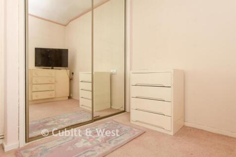 Internal Lifestyle Photograph