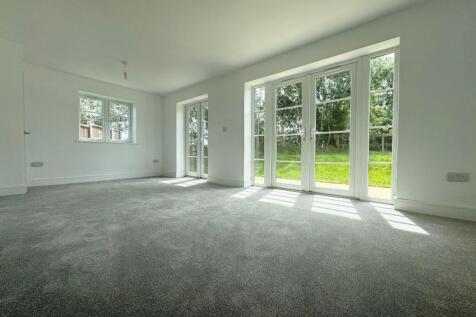 The Causeway, Carlton, MK43 photo 3