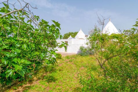 0022224-037_trullo_sessana_for_sale_ostuni_puglia_ital