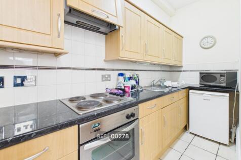 Kitchen/Living area