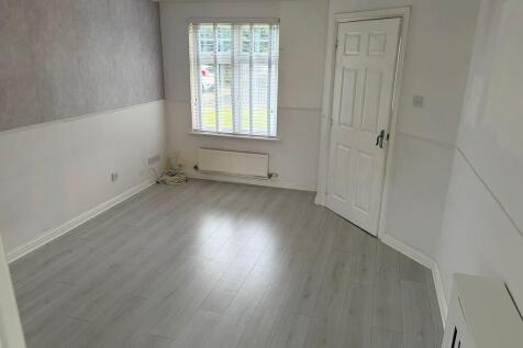 Winton Place, Irvine photo 4