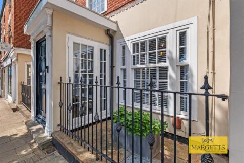 Porch-ouside.jpg