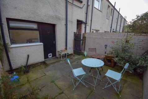 Rear Garden Flip.jpg