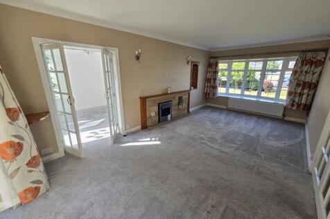 Delveswood Road, Beaumont Park photo 4