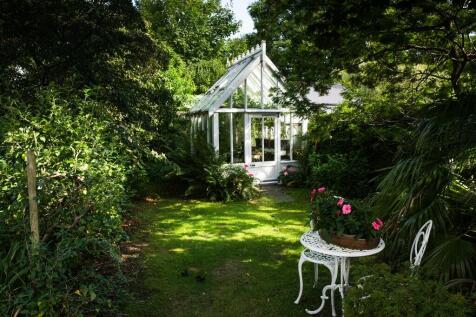 Green House - 31 ...