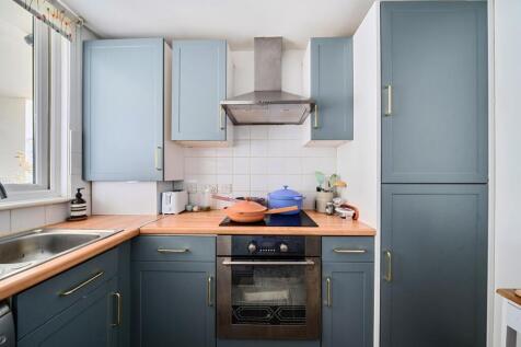 Mantle Road London SE4 photo 3