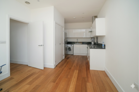 Gemini_Generated_Image_umyby9umyby9umyb