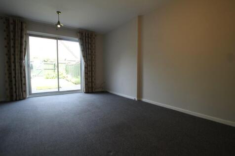 Brosdale Drive, Hinckley, Leicestershire, LE10 photo 3