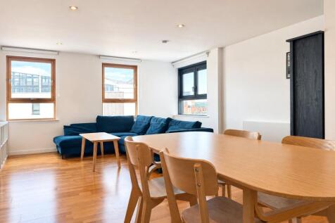 Gateway East, Marsh Lane, Leeds, LS9 photo 4