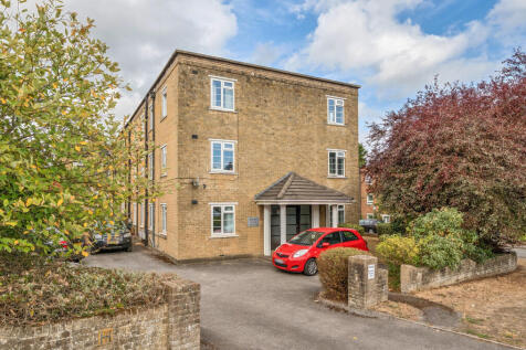 Southampton, SO17 - property photo