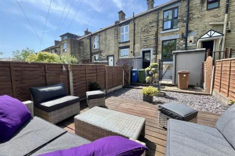 Enclosed Rear Garden