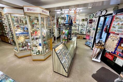 Retail Property (high street) for sale Image 4