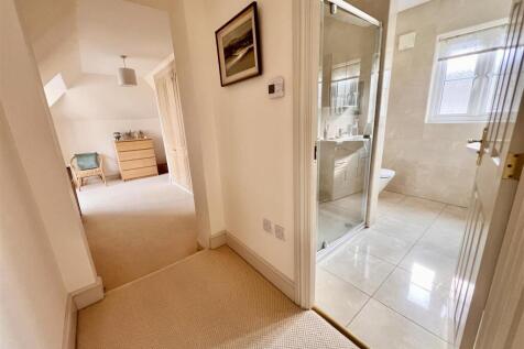 En-suite.jpeg