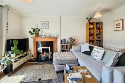 Stirling Avenue, Hinckley, LE10 photo 5