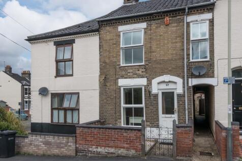 3-bed terraced on Leicester Street, Norwich NR2 2AS, £1,440/mo