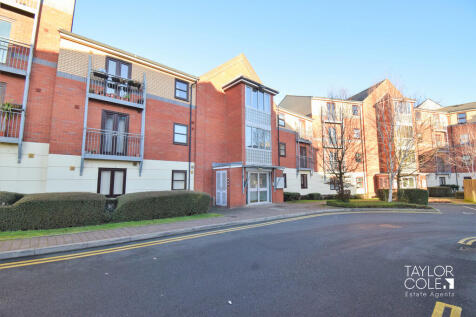Tamworth, B79 - property photo