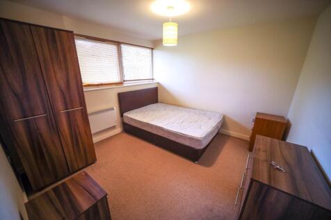 Hamnett Court, Birchwood, WA3 photo 4