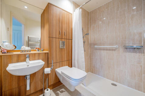 25-681a343e07c10-...