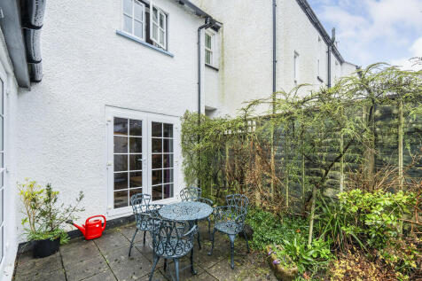 Rear Courtyard