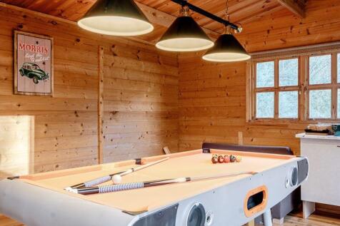 Games Room/ Summer house